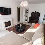 Blissful Retreat * Bucharest